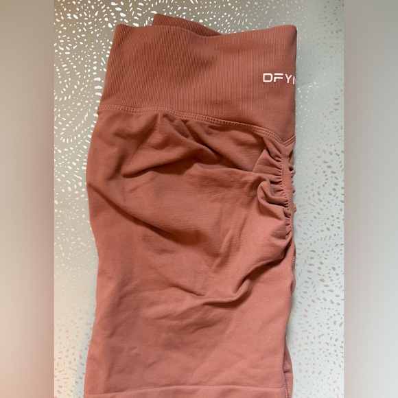 Women's DFYNE Shorts - tan/beige - Picture 5 of 5